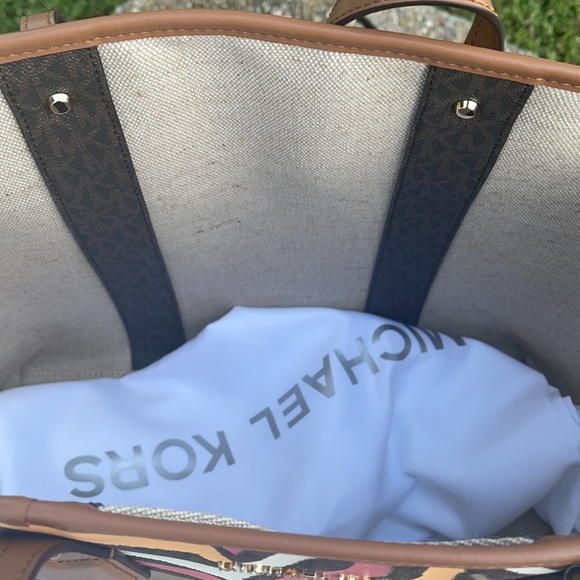 Michael kors purse & wallet set - Picture 11 of 14